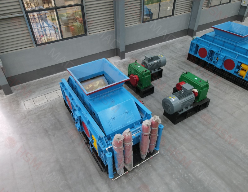 輥壓制砂機(jī)