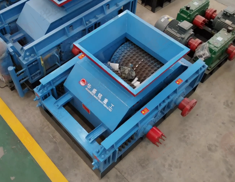 碳板齒輥破碎機